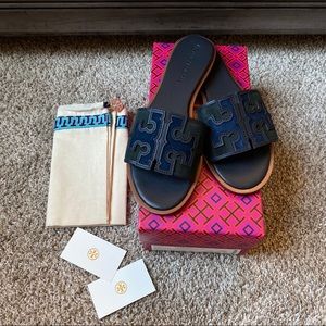 Tory Burch Ines Mesh Slide/Sandals (Size 7)